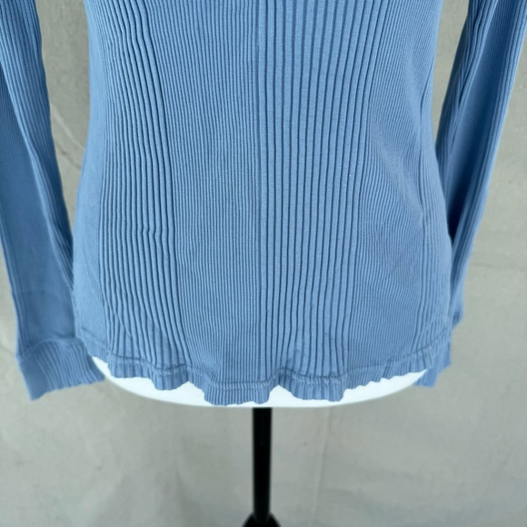 Aerie Essential Blue Henley Laying Long Sleeve T-Shirt Size L - Picture 2 of 7